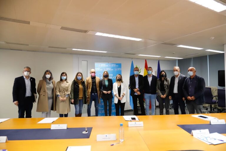 A Xunta e 12 concellos acordaron investir para manter activo durante dous anos máis o Plan de Transporte da área de Vigo
