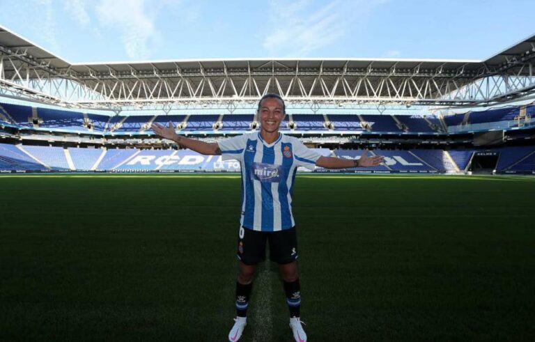 O Concello de A Guarda felicita a Anair Lomba pola súa traxectoria deportiva