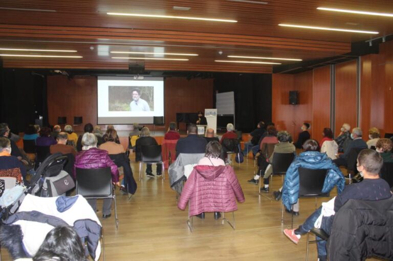 Presentación pública de Lucenza-Ateneo de Nigrán