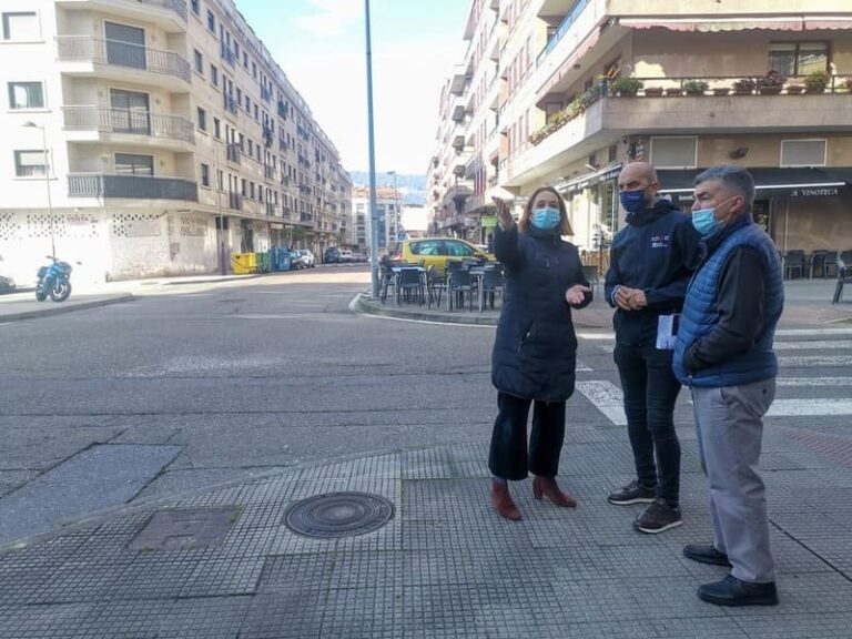 Xa está en marcha de mellora das beirarrúas do casco urbano do Porriño