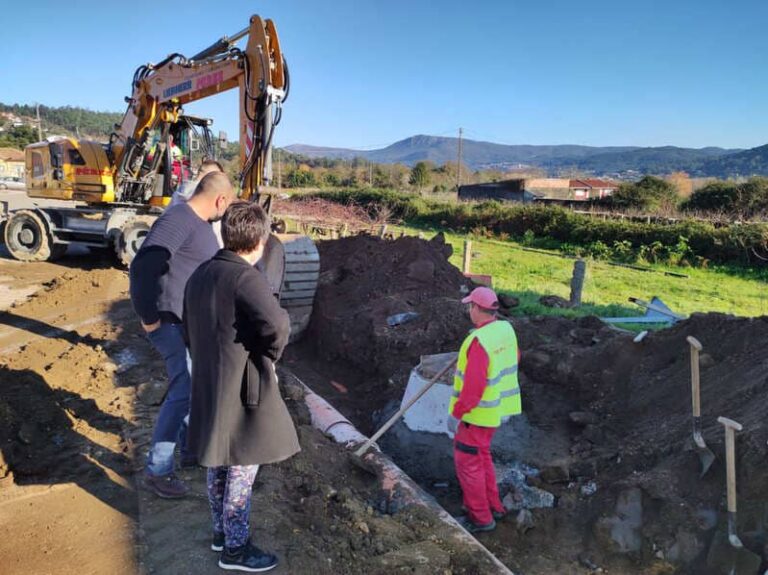 Comeza a transformación da estrada que une Tabagón, As Eiras e Goián