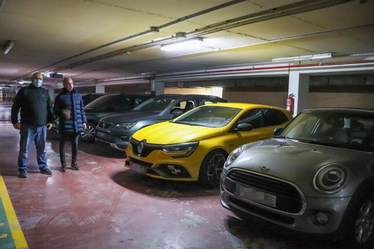 O Porriño prescinde de 4 coches do parque móbil para aforrar gastos innecesarios