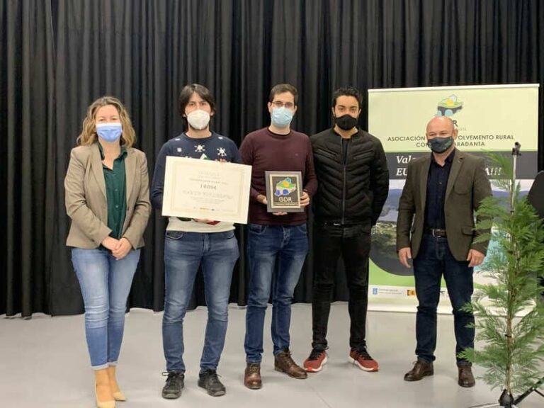 A Asociación Lazadoiro gañadora dos “II Premios Dinamizador Rural”