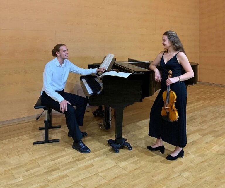 O Museo retoma este venres o concerto de violín e piano que simula a viaxe de Castelao Europa en 1921