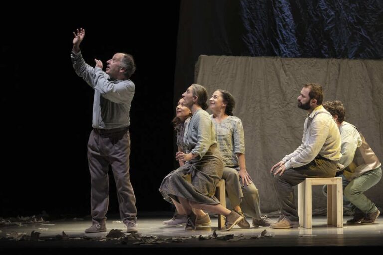 «A lingua das bolboretas» chega este venres ao Teatro Municipal de Tui con Sarabela Teatro