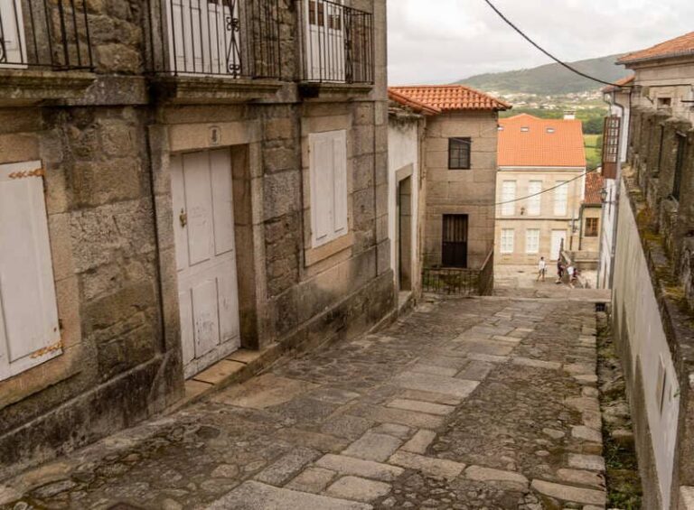 Mañá abre o prazo de solicitude de axudas á rehabilitación de edificios e vivendas no ámbito da ARI do conxunto histórico de Tui