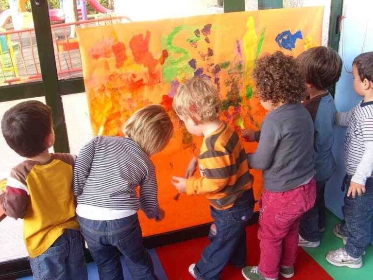 Aberta a pre-inscrición para acceder ás escolas infantís de Tomiño e Goián