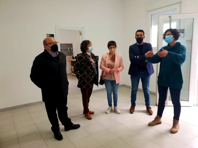 A Xunta impulsa a creación dun espazo de reciclaxe e autorreparación de residuos no Rosal