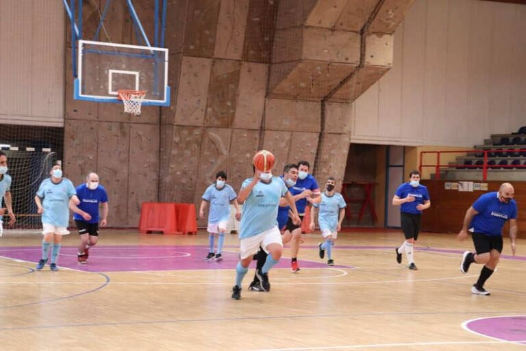 120 deportistas disputan no Porriño a XXVI Liga Galega de Baloncesto Adaptado