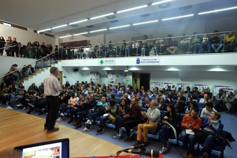 Participar na Semana das Ciencias  de Ponteareas ten premio
