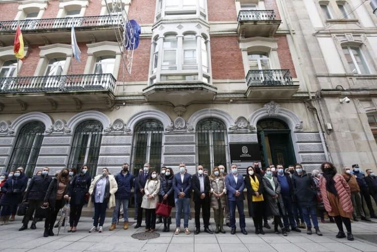A Deputación reafirma o seu compromiso con Ucraína