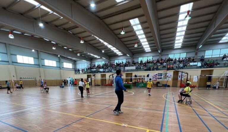 O CEIP Ramiro Sabell e o CPR La Inmaculada, gañadores do Campionato Zonal Escolar de Bádminton de Ponteareas