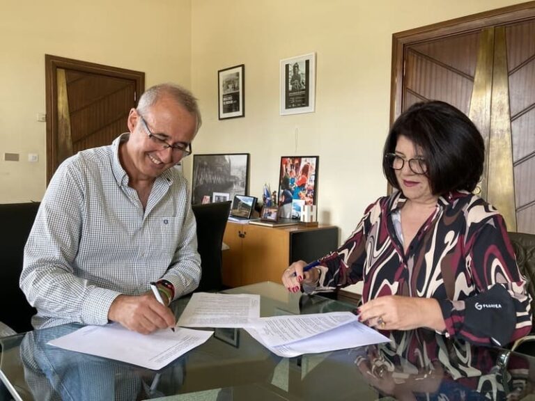 Nigrán renova o convenio con Fegatea para levar 10 obras de teatro ao concello