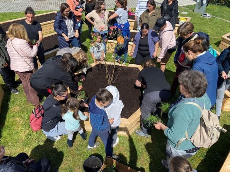 Nigrán estrea o seu primeiro horto urbán comunitario