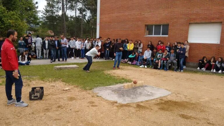 A Mancomunidade do Val Miñor promoverá a práctica dos bolos celtas entre os escolares