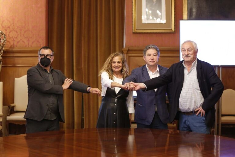 Asinado o convenio para que o Museo poida unir baixo terra e rehabilitar os edificios centrais