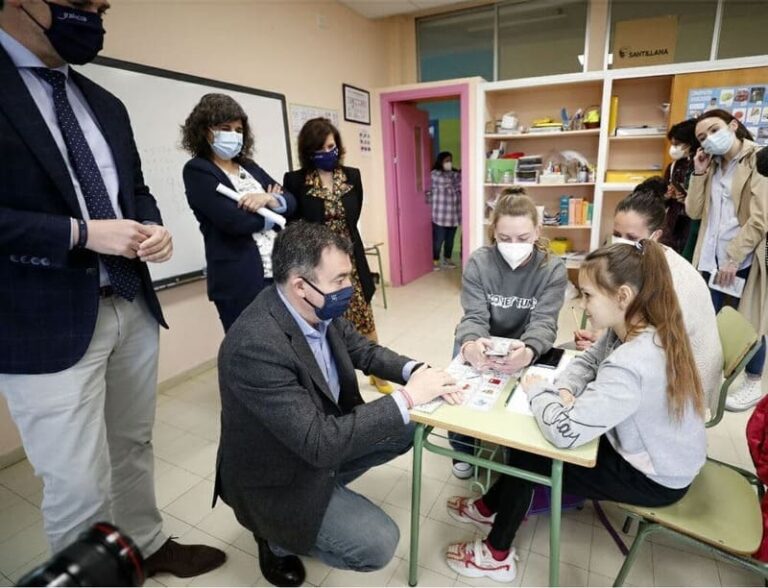 A comunidade educativa galega exemplo de acollida e integración dos máis de 500 nenos ucraínos