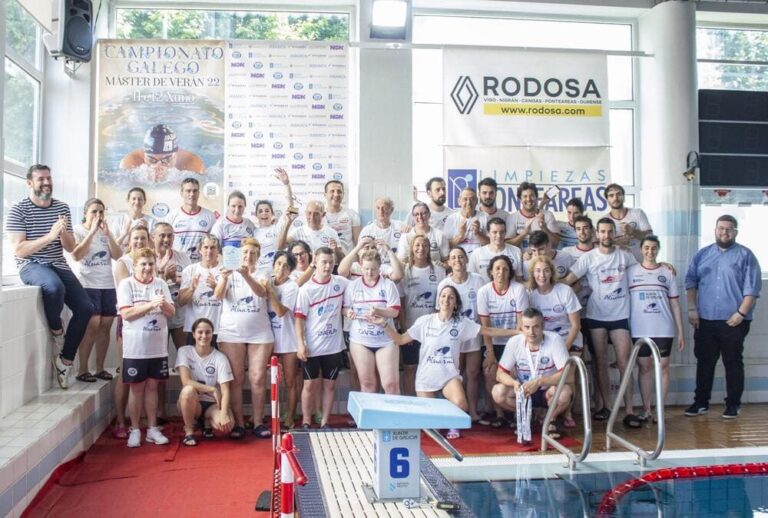 Ponteareas acolleu o campionato galego máster de verán de natación