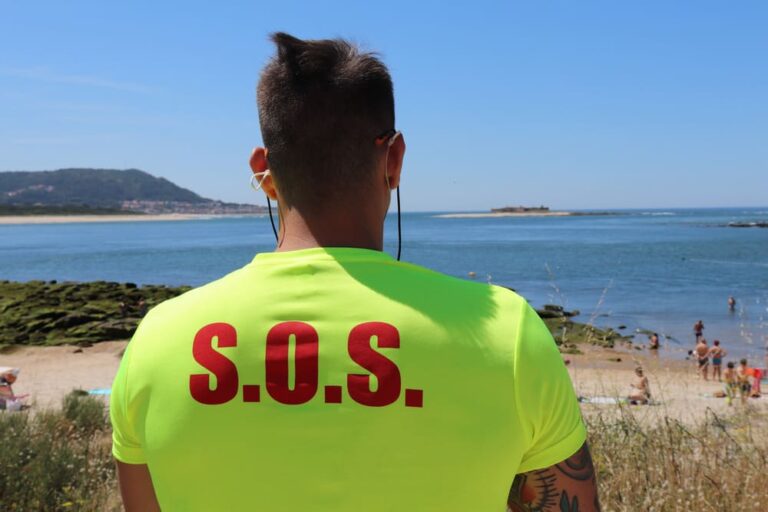 O concello da Guarda precisa socorristas para garantir a seguridade nas praias
