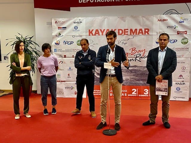 A sede da Deputación acolle a presentación da Copa de España da Kayak de Mar