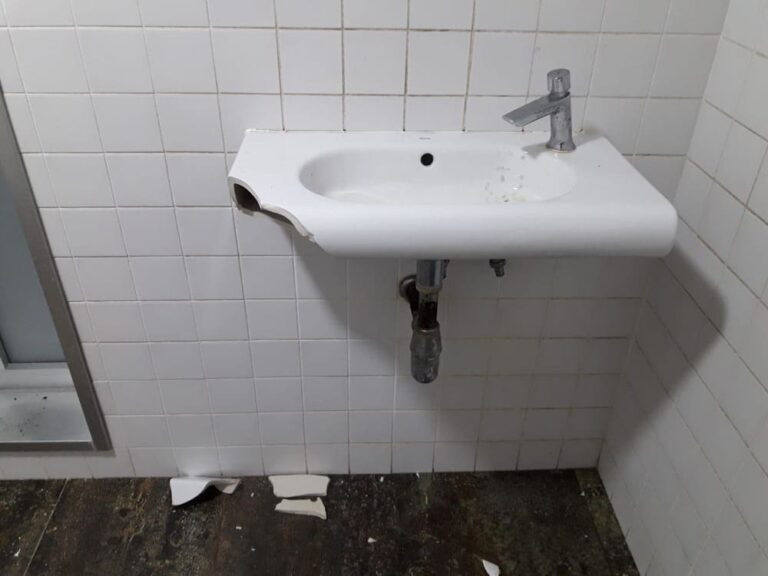 O Concello de Baiona “lamenta e condena” os actos vandálicos desta fin de semana
