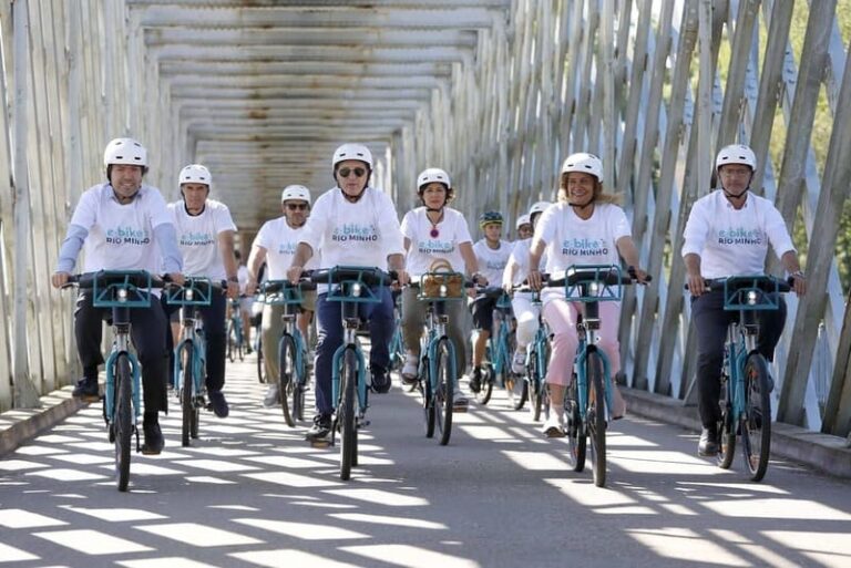 O AECT Rio Minho e as eurocidades poñen a circular a partilla de bicicletas ‘E-bike Rio Minho’