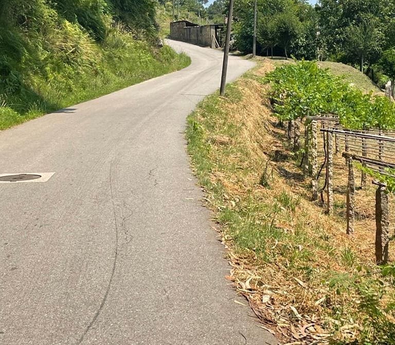 Mos acometerá un muro na estrada Olegario Rodríguez que mellorará notablemente a seguridade viaria