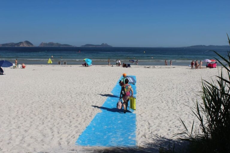 Nigrán compra 8 novidosas ramplas accesibles para Praia América, Panxón e Patos