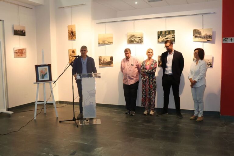A Guarda inaugura a Colección fotográfica Tito Lemos