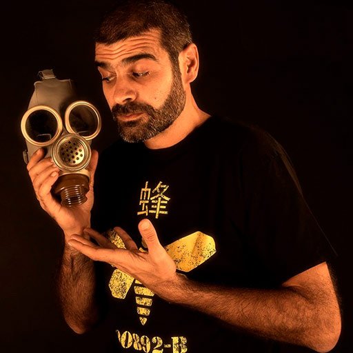 Nigrán ofrece este xoves o monólogo ‘Outra Movida’