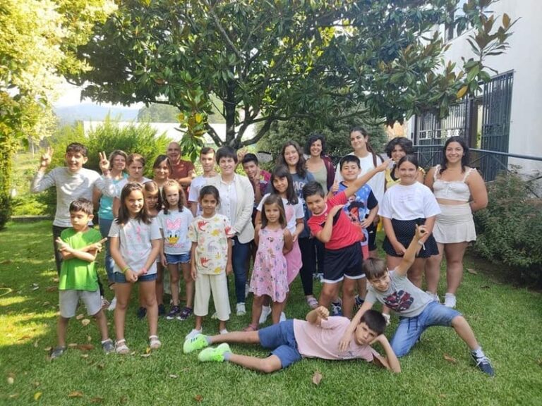 O Rosal senta as bases da igualdade a través dunha xincana infantil