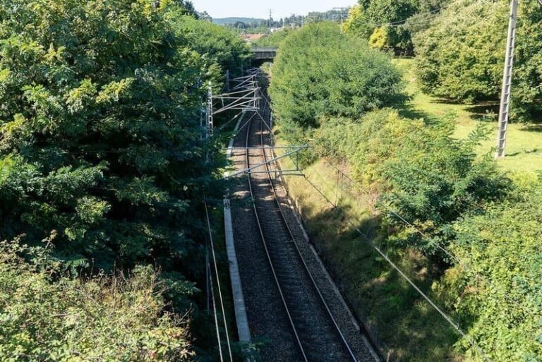 O Concello de Tui poderá construir un túnel de 500 metros sobre a vía do tren no centro urbano