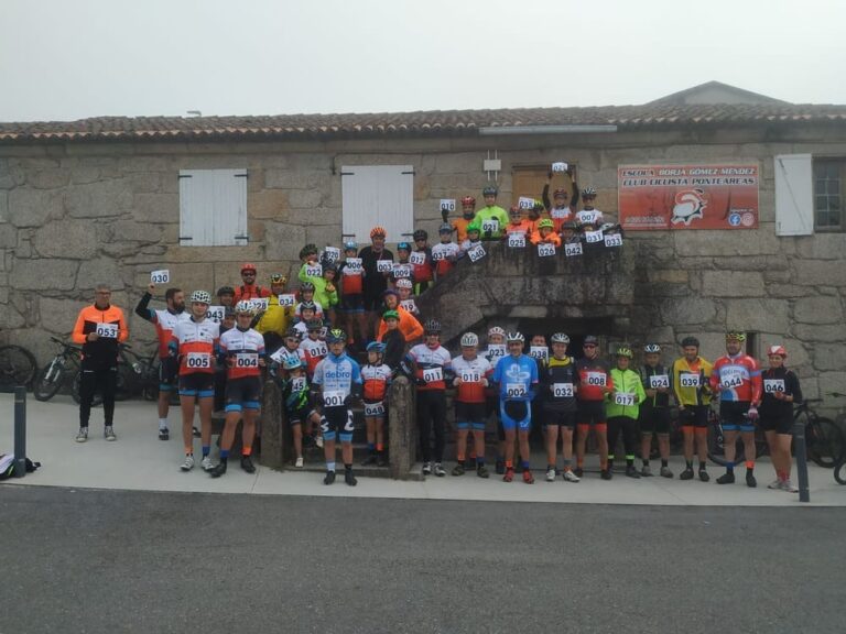 Xornada solidaria do Club Ciclista Ponteareas para visibilizar a enfermidade Piel de Mariposa