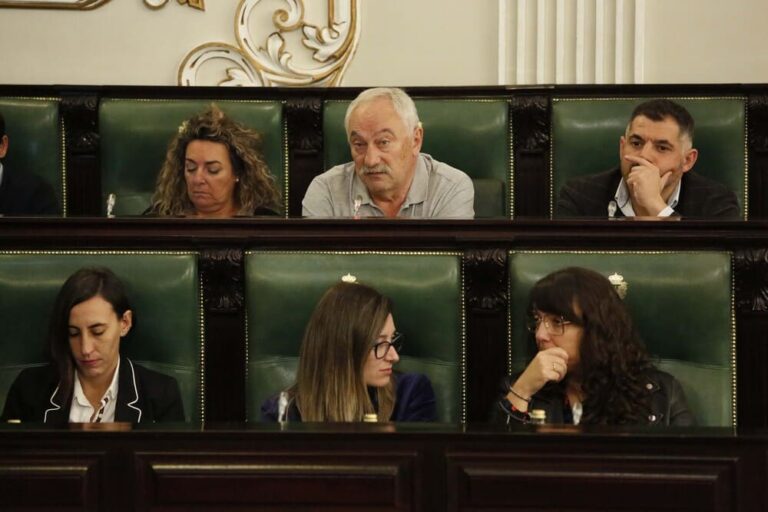A Deputación realizará a vixilancia, inspección e control dos residuos en doce concellos da provincia grazas ao corpo provincial do Revitaliza