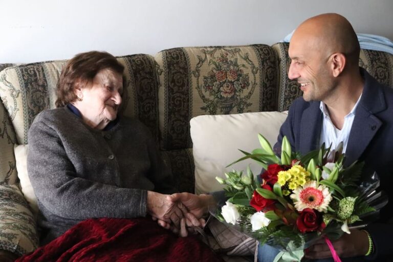A veciña máis lonxeva do Porriño cumpre un século de vida