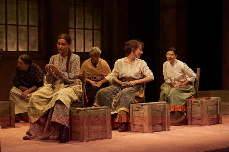 A compañía Contraproduccións chega ao Teatro Municipal de Tui con Cigarreiras
