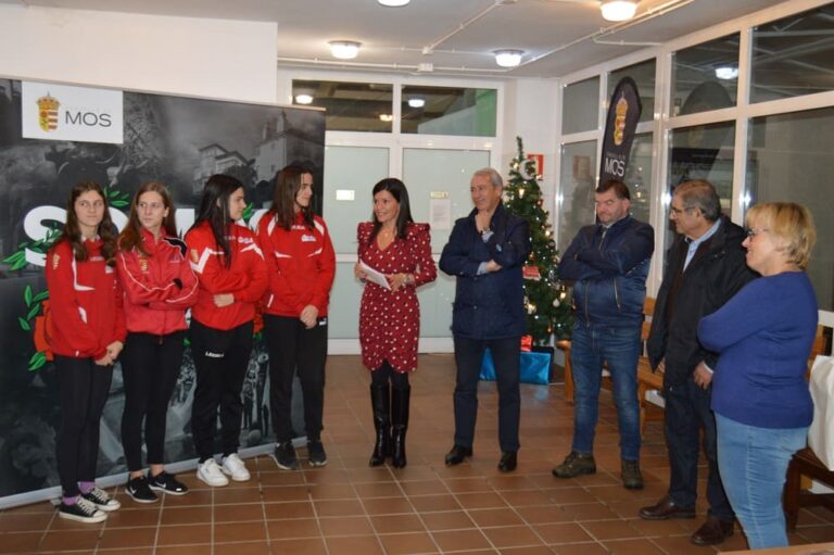 Éxito do Club de Natación de Mos  no Campionato Galego Absoluto