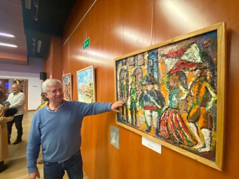 Nigrán ofrece no auditorio unha exposición do pintor Rafael Jiménez Ambel