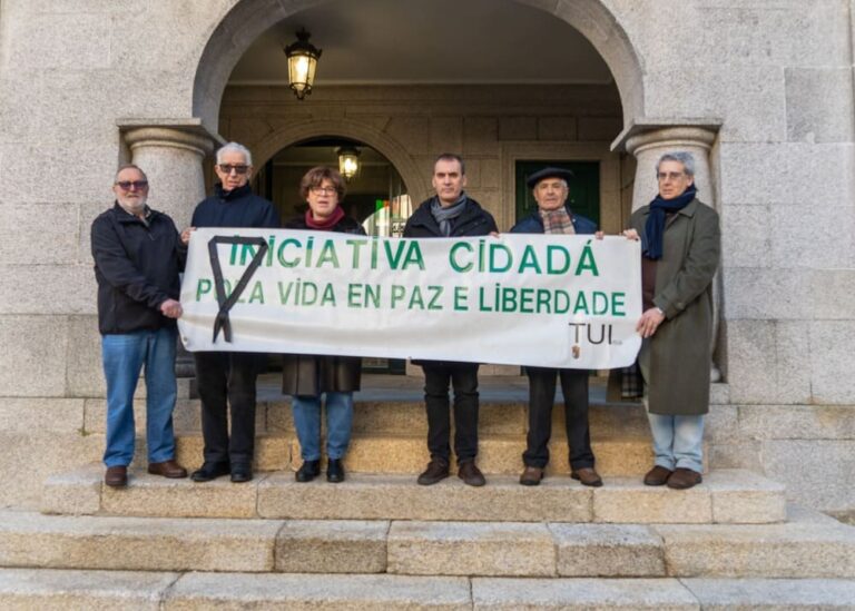 Tui recolle e dixitalizará o material da Iniciativa Cidadá Tudense pola Vida en Paz e Liberdade