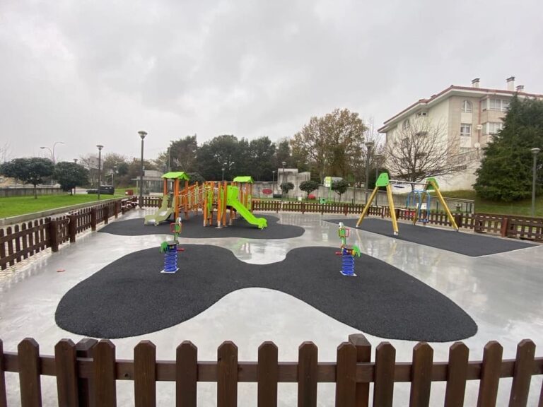 Nigrán estrea un novo parque infantil na Ramallosa