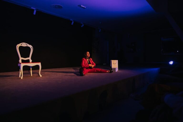 Baiona acolle a representación teatral “Histriónica”