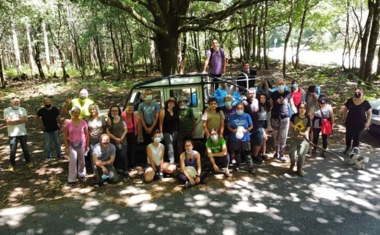 Covelo celebra o Día Mundial da Auga cunha limpeza voluntaria dos espazos verdes