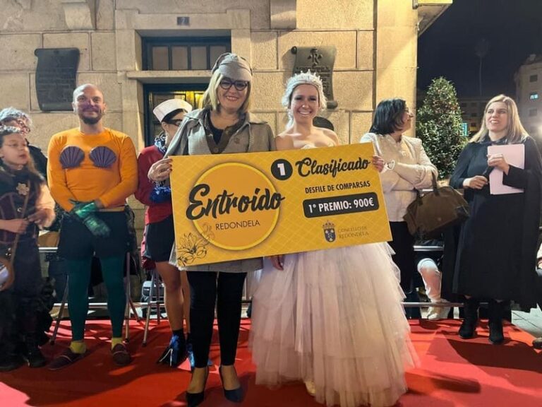 ‘Cicklon’, gañadora do Desfile de Comparsas 2023 de Redondela