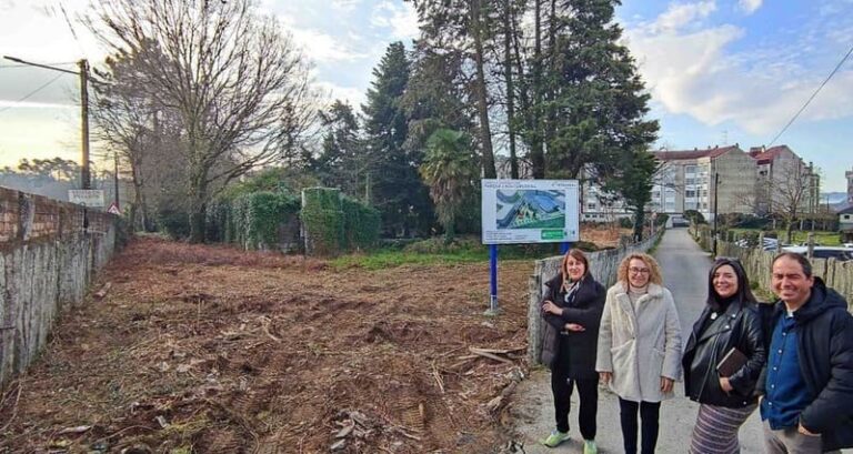 Ponteareas inicia as obras dun novo parque na rúa Sarmiento Rivera