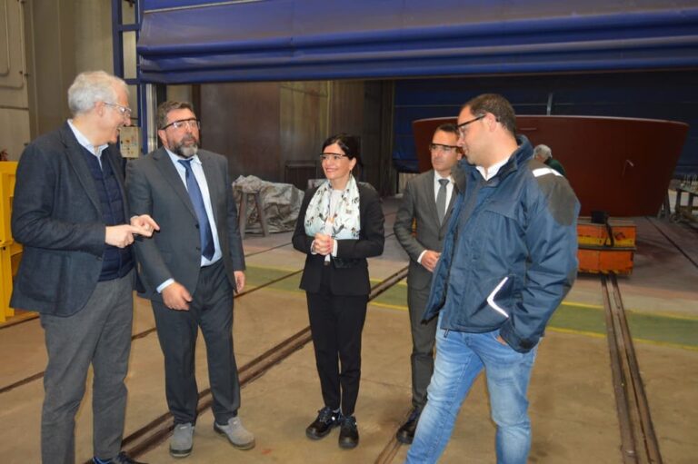 A xunta asegura que empresas como TyM Ganain permiten a Galicia contar cunha potente industria auxiliar