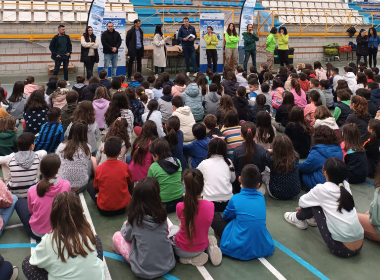 Escolares da Louriña celebran o Día Mundial da Auga