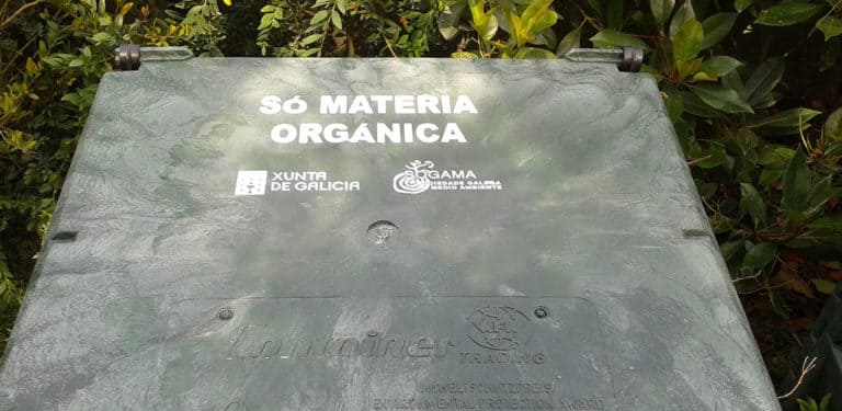 Oia repartirá 20 novos composteiros entre a veciñanza