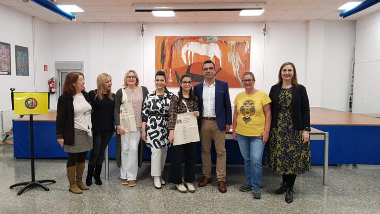 Daniela Rial Estévez, alumna do CPI de Cova Terreña de Baiona, gaña o «I Certame de Poesía Respira!» para estudantes