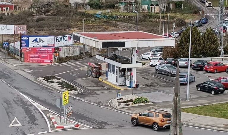 Ponteareas sanciona á empresa concesionaria polo peche das gasolineiras municipais