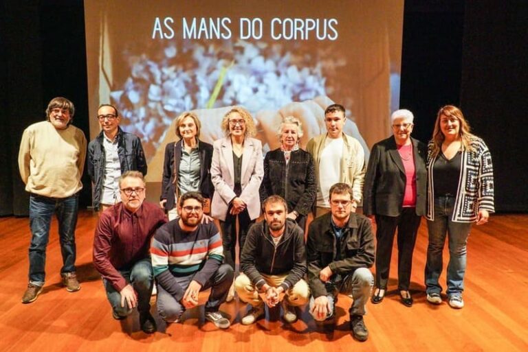 Ponteareas amosa ao mundo ás mans do seu tradicional Corpus